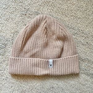 Hurley Women’s Beige / Tan Knit Beanie Hat